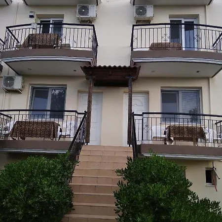 Aparthotel Leopard *
