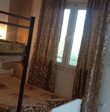 Leopard Aparthotel