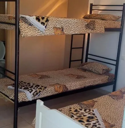 Leopard Aparthotel Stavros (Thessaloniki)