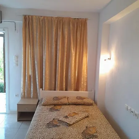 Leopard Aparthotel